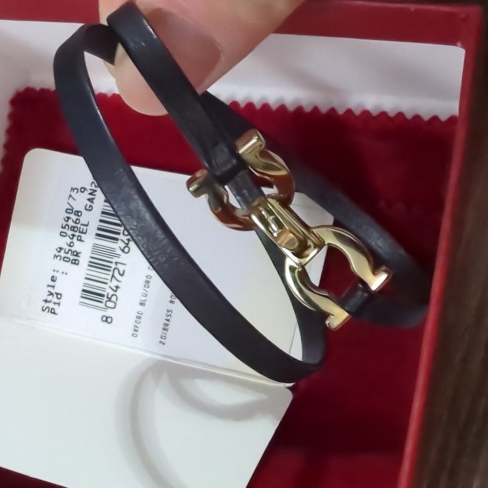 Ferragamo navy leather double tour bracelet